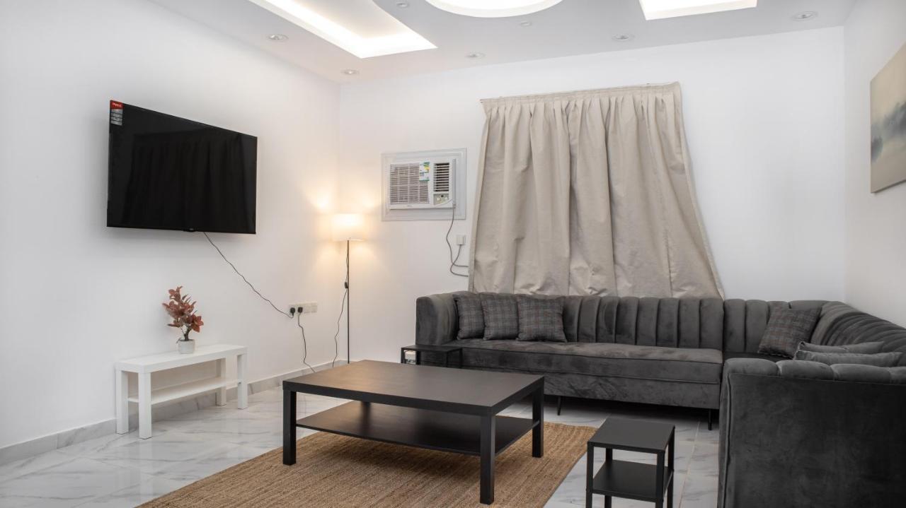 Comfortable & Big Family Apartments 10Mins Drive To Al-Masjid -Nabawi - Nozol Noor 2 Medina ภายนอก รูปภาพ