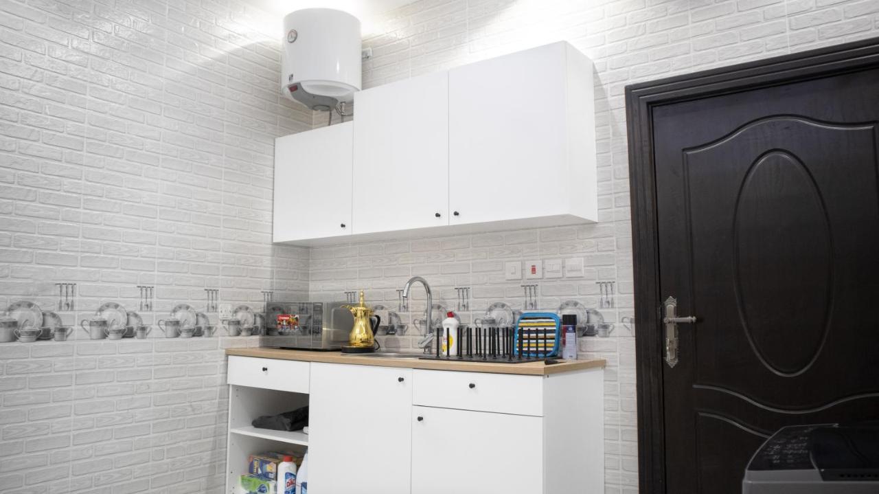 Comfortable & Big Family Apartments 10Mins Drive To Al-Masjid -Nabawi - Nozol Noor 2 Medina ภายนอก รูปภาพ